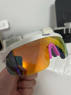 Discovery sunglasses - NEW